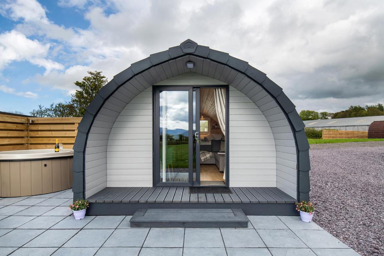 Waenfechan Glamping With Hot Tubs Colwyn Bay Exterior foto