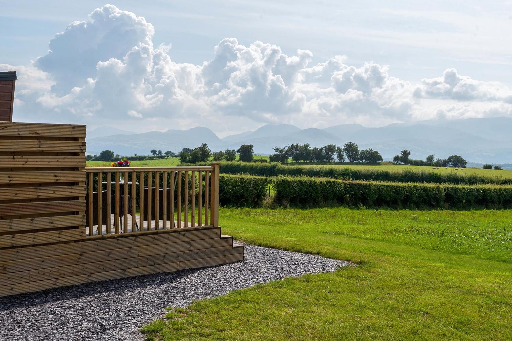 Waenfechan Glamping With Hot Tubs Colwyn Bay Exterior foto